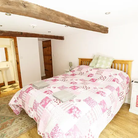 Orchard * Lothersdale